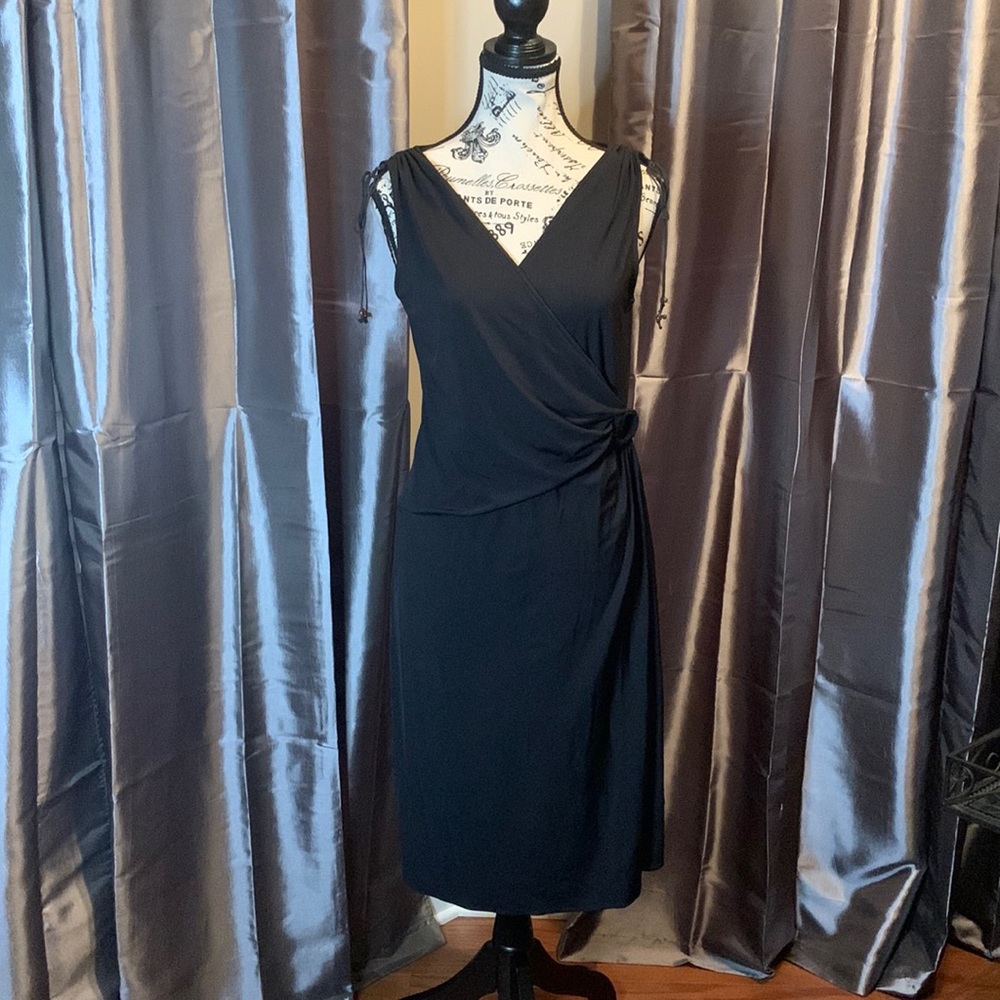 LBD Suzi Chin Maggy Boutique Size 10 dress. Faux Wrap. Tie shoulders.